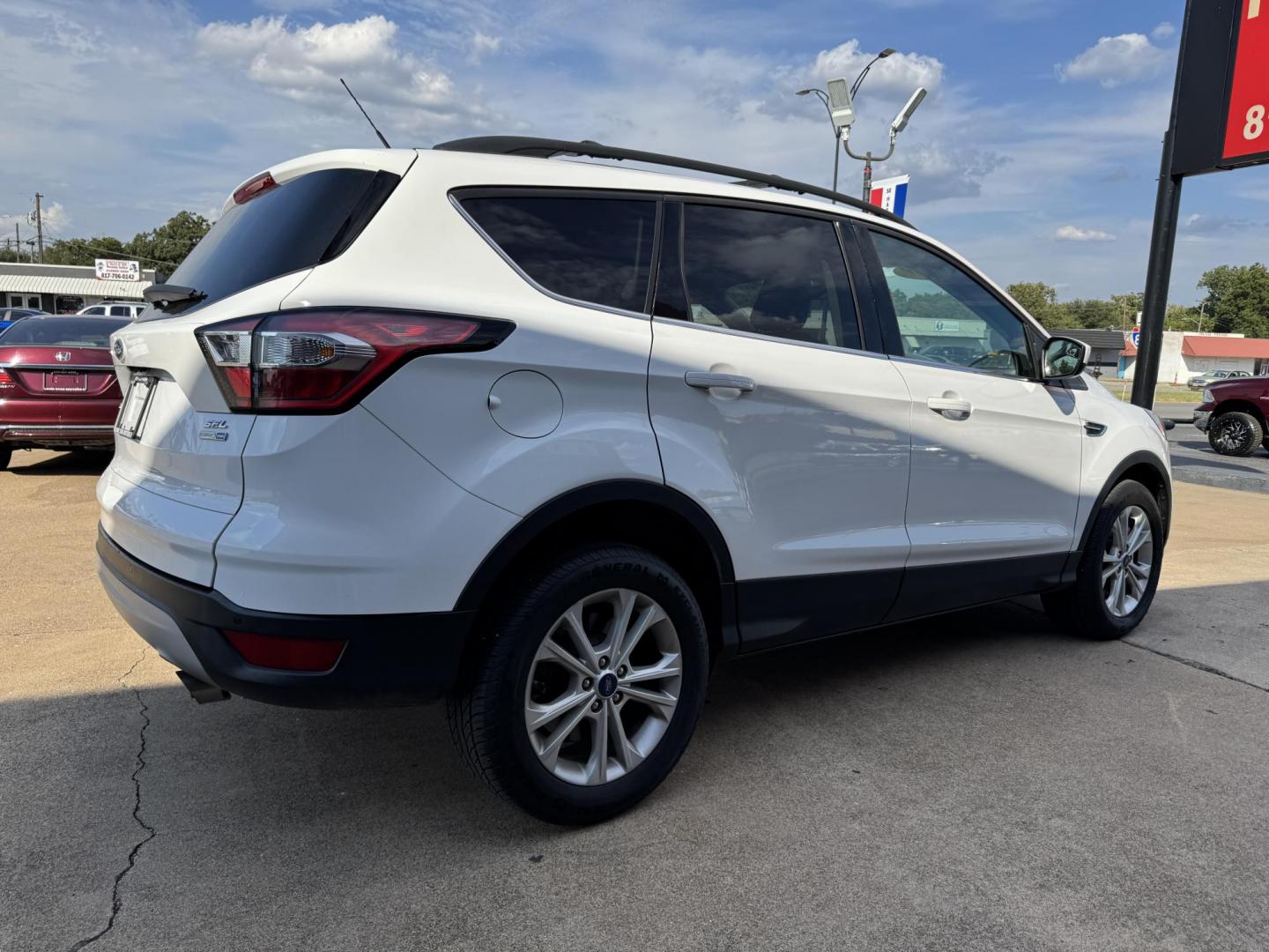 2018 WHITE /BLACK FORD ESCAPE SEL (1FMCU9HD4JU) , located at 5900 E. Lancaster Ave., Fort Worth, TX, 76112, (817) 457-5456, 0.000000, 0.000000 - Photo#3