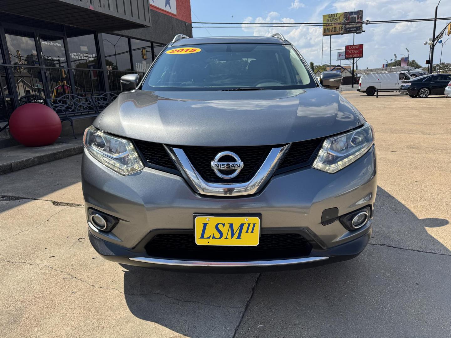 2015 BROWN /BLACK NISSAN ROGUE SL (5N1AT2MT9FC) with an 2.5L engine, CVT transmission, located at 5900 E. Lancaster Ave., Fort Worth, TX, 76112, (817) 457-5456, 0.000000, 0.000000 - The 2015 Nissan Rogue SL offers efficiency, comfort, and advanced tech. Powered by a 2.5L 4-cylinder engine with CVT, it delivers up to 33 MPG highway. Features include leather heated seats, moonroof, dual-zone climate control, navigation with satellite view, and a surround-view camera system with f - Photo#1