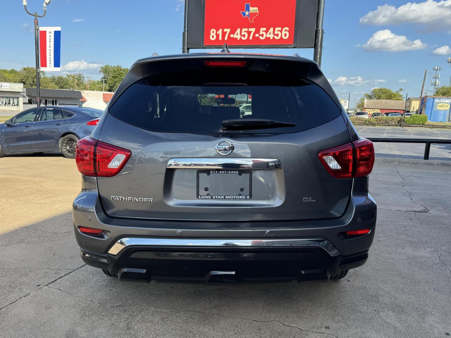 2019 GRAY /BLACK NISSAN PATHFINDER S; SL; PL (5N1DR2MN8KC) , located at 5900 E. Lancaster Ave., Fort Worth, TX, 76112, (817) 457-5456, 0.000000, 0.000000 - Photo#4