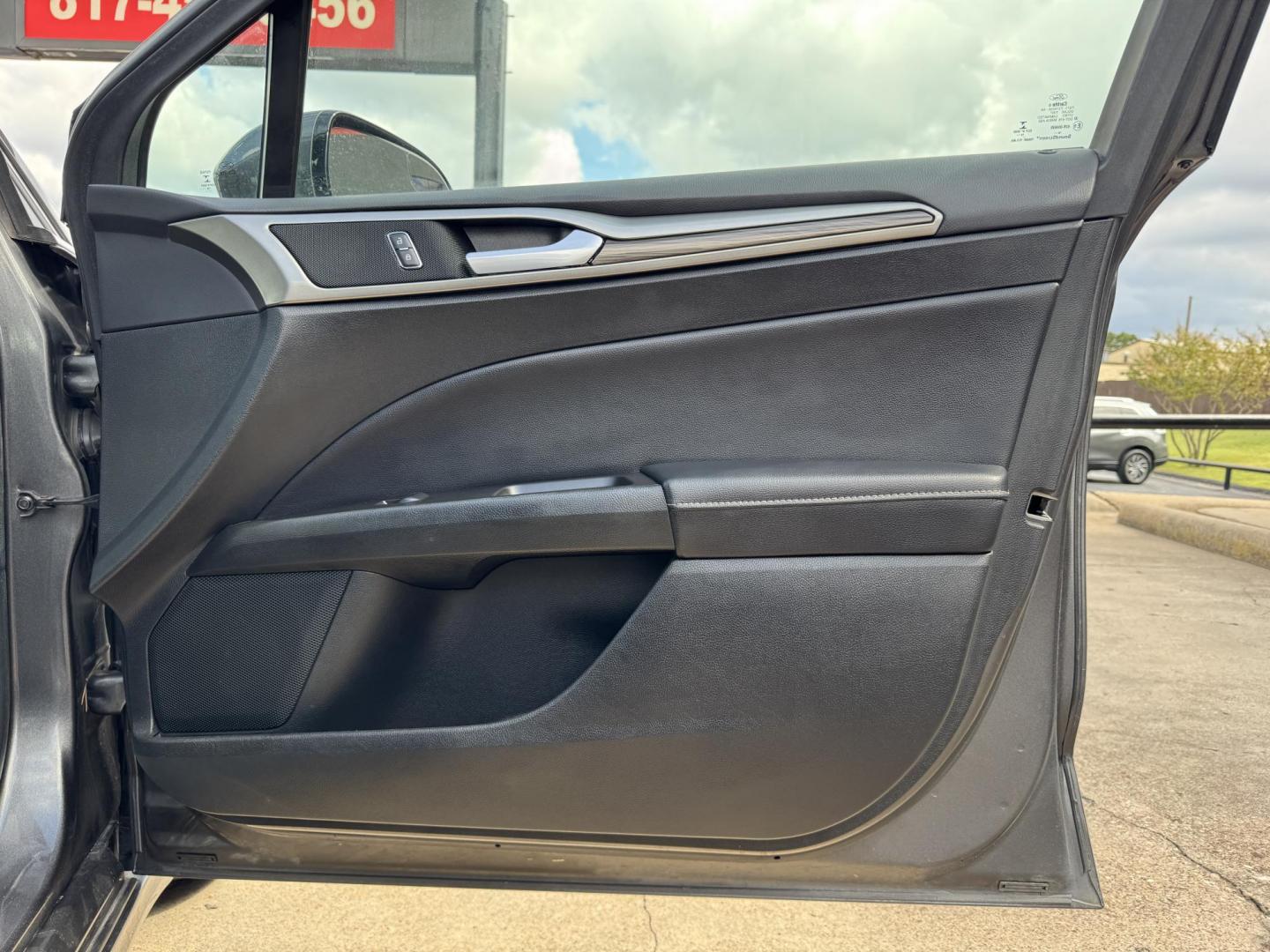 2017 GRAY /BLACK FORD FUSION SE SE (3FA6P0HD2HR) with an 1.5L engine, 6-Speed Automatic transmission, located at 5900 E. Lancaster Ave., Fort Worth, TX, 76112, (817) 457-5456, 0.000000, 0.000000 - The 2017 Ford Fusion SE offers a perfect mix of style and efficiency with its 1.5L 4-cylinder engine and 6-speed automatic transmission, delivering 22 city / 34 highway MPG. This FWD sedan seats five comfortably and comes equipped with backup camera, phone connectivity, alloy wheels, and dual climat - Photo#14