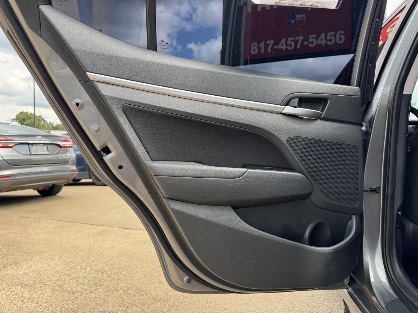 2019 GRAY /BLACK HYUNDAI ELANTRA LIMITED; SEL LIMITED (5NPD84LF8KH) with an 1.5L engine, 6-Speed Automatic transmission, located at 5900 E. Lancaster Ave., Fort Worth, TX, 76112, (817) 457-5456, 0.000000, 0.000000 - The 2019 Hyundai Elantra Limited is a fuel-efficient FWD sedan with a 1.8L engine and 6-speed automatic transmission. Enjoy backup camera, lane assist, phone connectivity, cloth seats, and alloy wheels for a reliable, tech-ready ride. - Photo#10