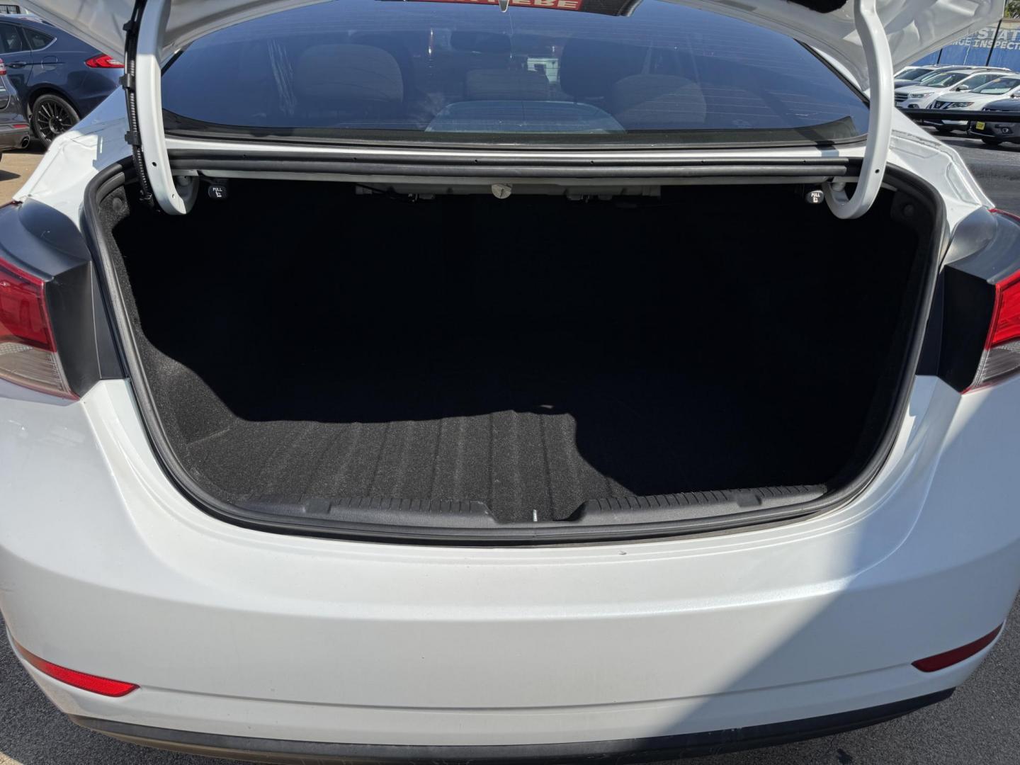2016 WHITE /TAN HYUNDAI ELANTRA LIMITED; SE; LIMITIED (5NPDH4AEXGH) with an 1.8L engine, 6-Speed Automatic transmission, located at 5900 E. Lancaster Ave., Fort Worth, TX, 76112, (817) 457-5456, 0.000000, 0.000000 - Check out this 2016 Hyundai Elantra Limited, a reliable sedan with seating for five. It features front heated seats, push-to-start, a backup camera, and comfortable cloth interior. With a fuel-efficient 1.8L engine and smooth 6-speed automatic transmission, it’s ready for your daily drives around - Photo#5