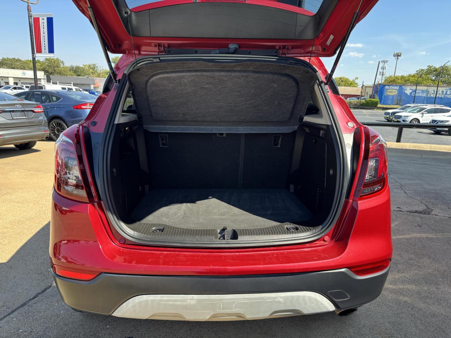 2018 RED /BLACK BUICK ENCORE PREFERRED Preferred (KL4CJASB9JB) with an 1.4L engine, 6-Speed Automatic transmission, located at 5900 E. Lancaster Ave., Fort Worth, TX, 76112, (817) 457-5456, 0.000000, 0.000000 - Photo#5