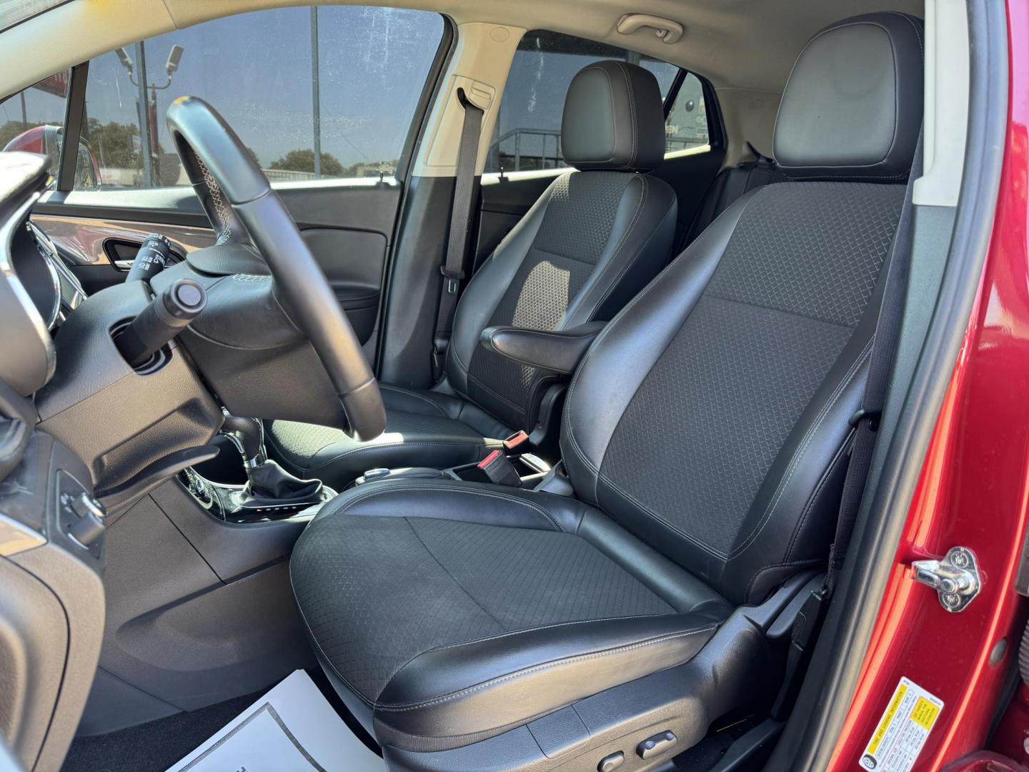 2018 RED /BLACK BUICK ENCORE PREFERRED Preferred (KL4CJASB9JB) with an 1.4L engine, 6-Speed Automatic transmission, located at 5900 E. Lancaster Ave., Fort Worth, TX, 76112, (817) 457-5456, 0.000000, 0.000000 - Photo#9