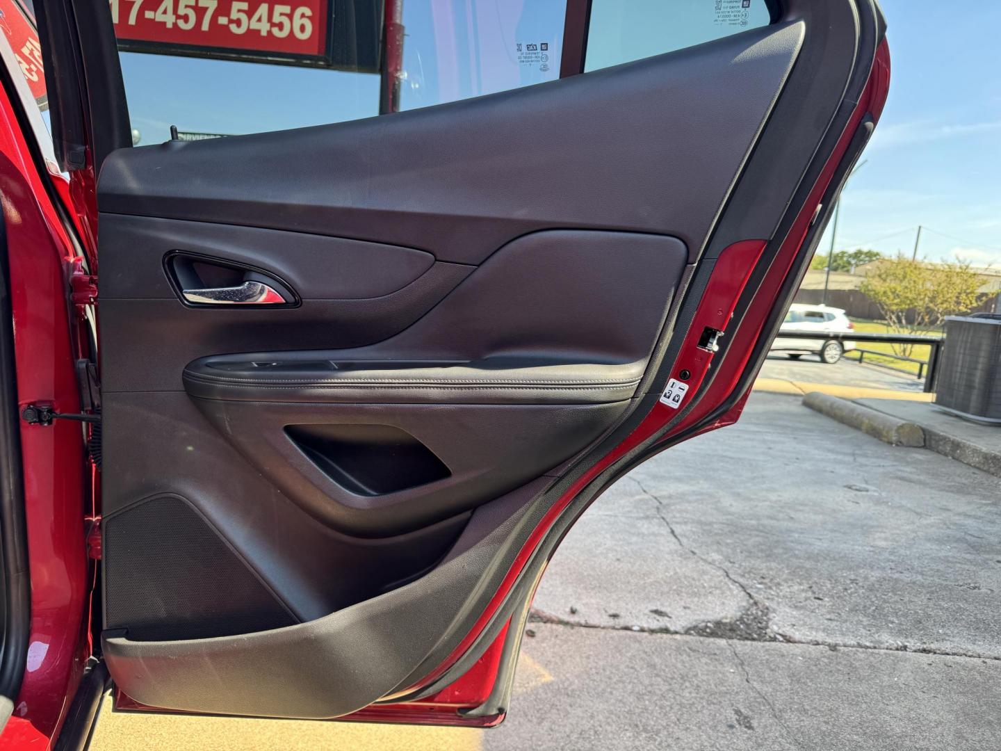 2018 RED /BLACK BUICK ENCORE PREFERRED Preferred (KL4CJASB9JB) with an 1.4L engine, 6-Speed Automatic transmission, located at 5900 E. Lancaster Ave., Fort Worth, TX, 76112, (817) 457-5456, 0.000000, 0.000000 - Photo#12