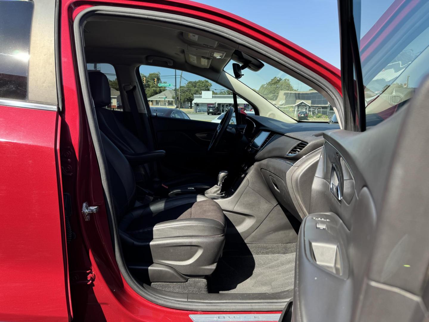 2018 RED /BLACK BUICK ENCORE PREFERRED Preferred (KL4CJASB9JB) with an 1.4L engine, 6-Speed Automatic transmission, located at 5900 E. Lancaster Ave., Fort Worth, TX, 76112, (817) 457-5456, 0.000000, 0.000000 - Photo#15