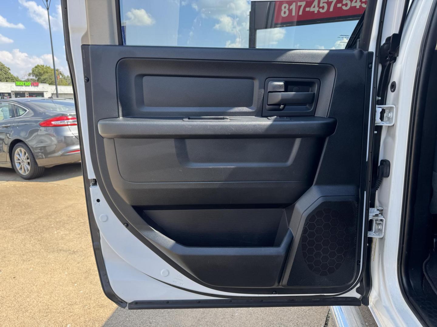 2018 WHITE /BLACK RAM 1500 EXPRESS; ST; TR (1C6RR6KG4JS) with an 3.6L engine, 8-Speed Automatic transmission, located at 5900 E. Lancaster Ave., Fort Worth, TX, 76112, (817) 457-5456, 0.000000, 0.000000 - Photo#10