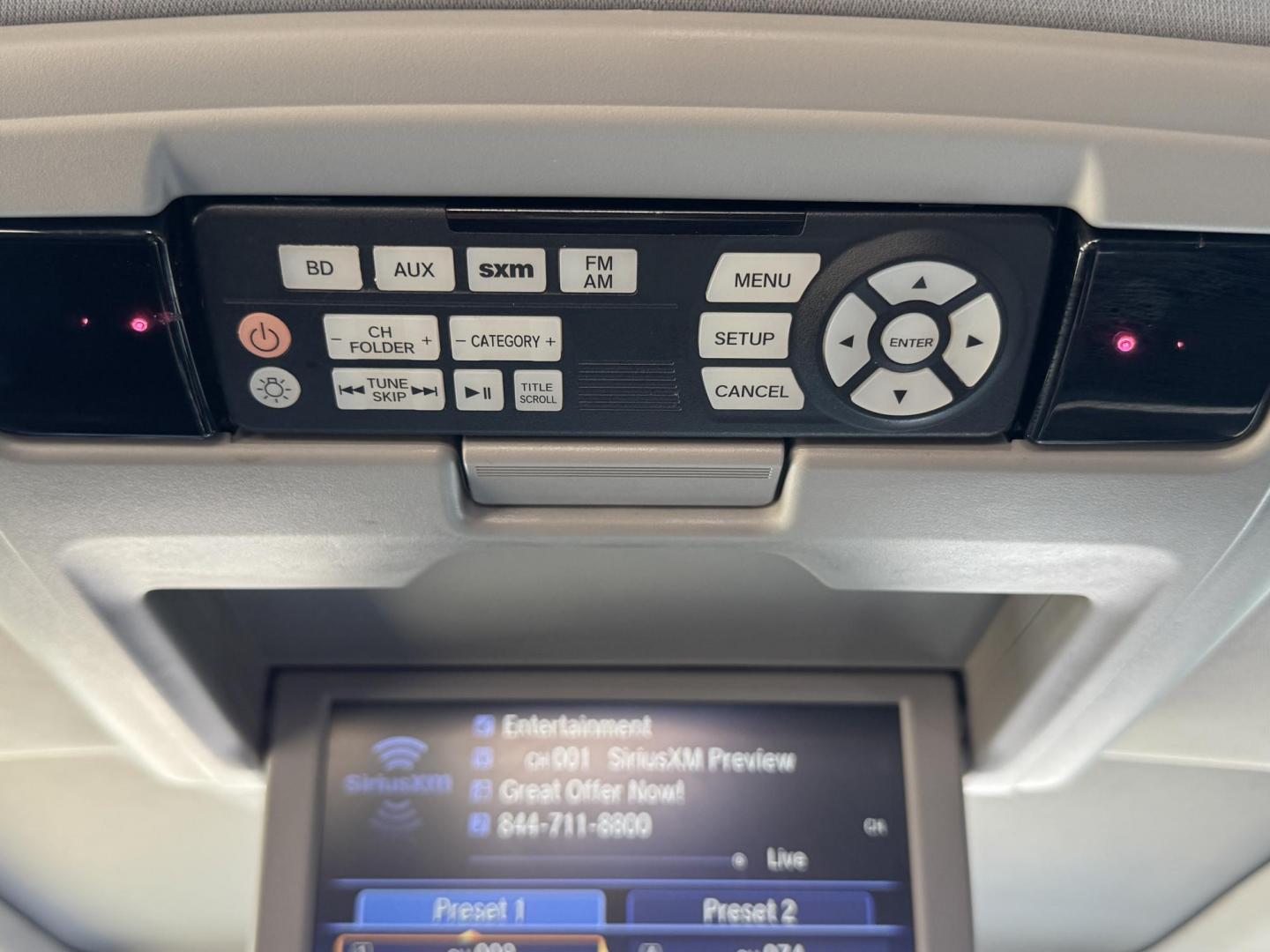 2016 Honda Pilot Touring - Photo 19