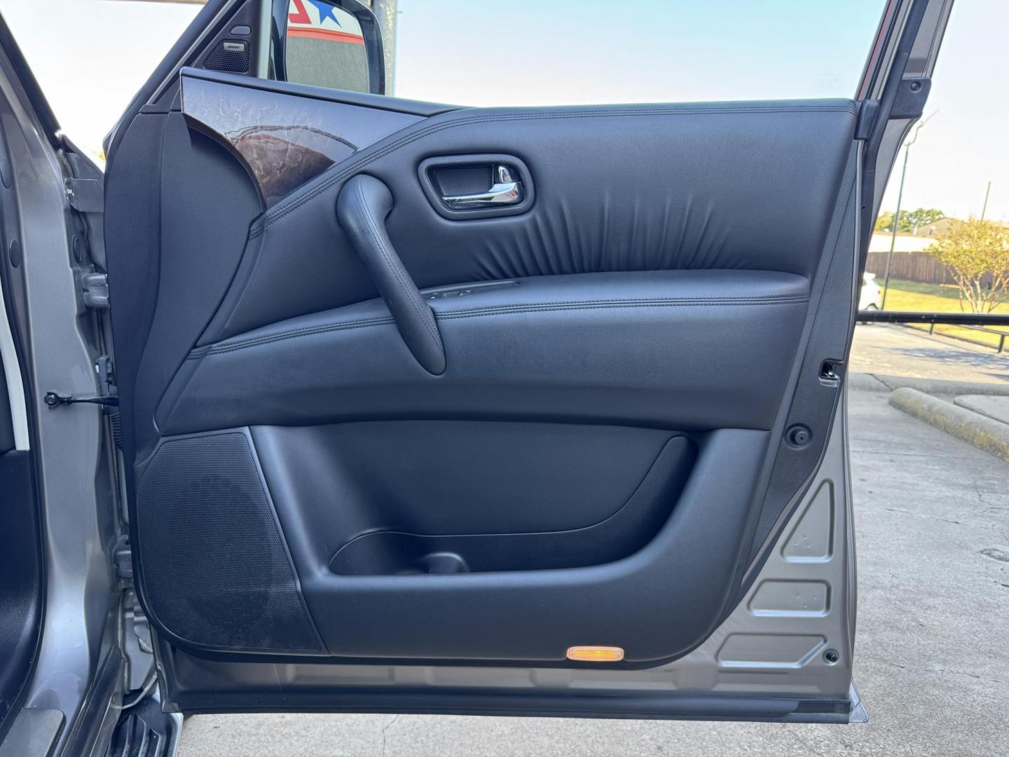 2014 GRAY /BLACK INFINITI QX80 BASE (JN8AZ2NF0E9) , located at 5900 E. Lancaster Ave., Fort Worth, TX, 76112, (817) 457-5456, 0.000000, 0.000000 - Photo#17