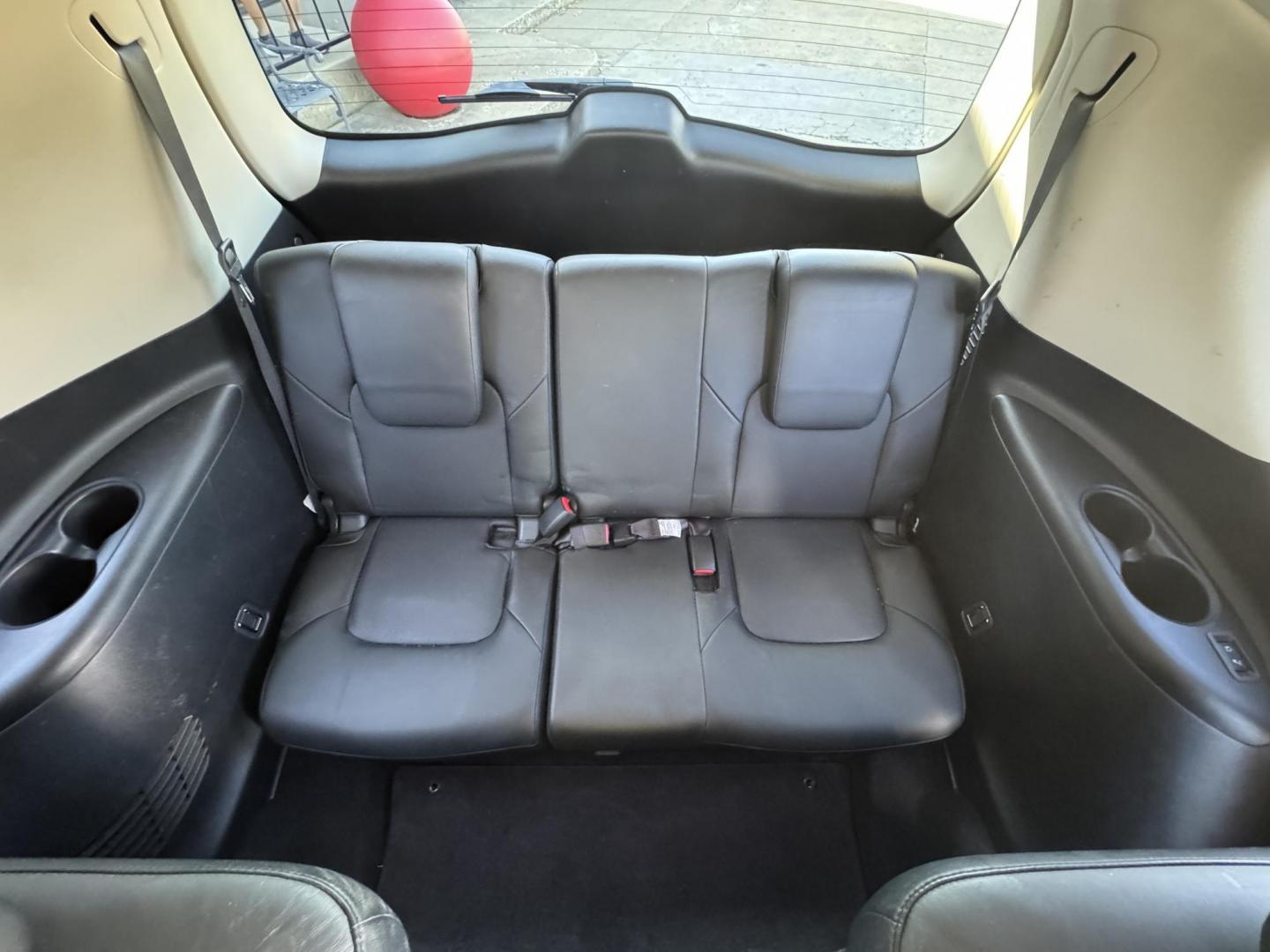 2014 GRAY /BLACK INFINITI QX80 BASE (JN8AZ2NF0E9) , located at 5900 E. Lancaster Ave., Fort Worth, TX, 76112, (817) 457-5456, 0.000000, 0.000000 - Photo#13