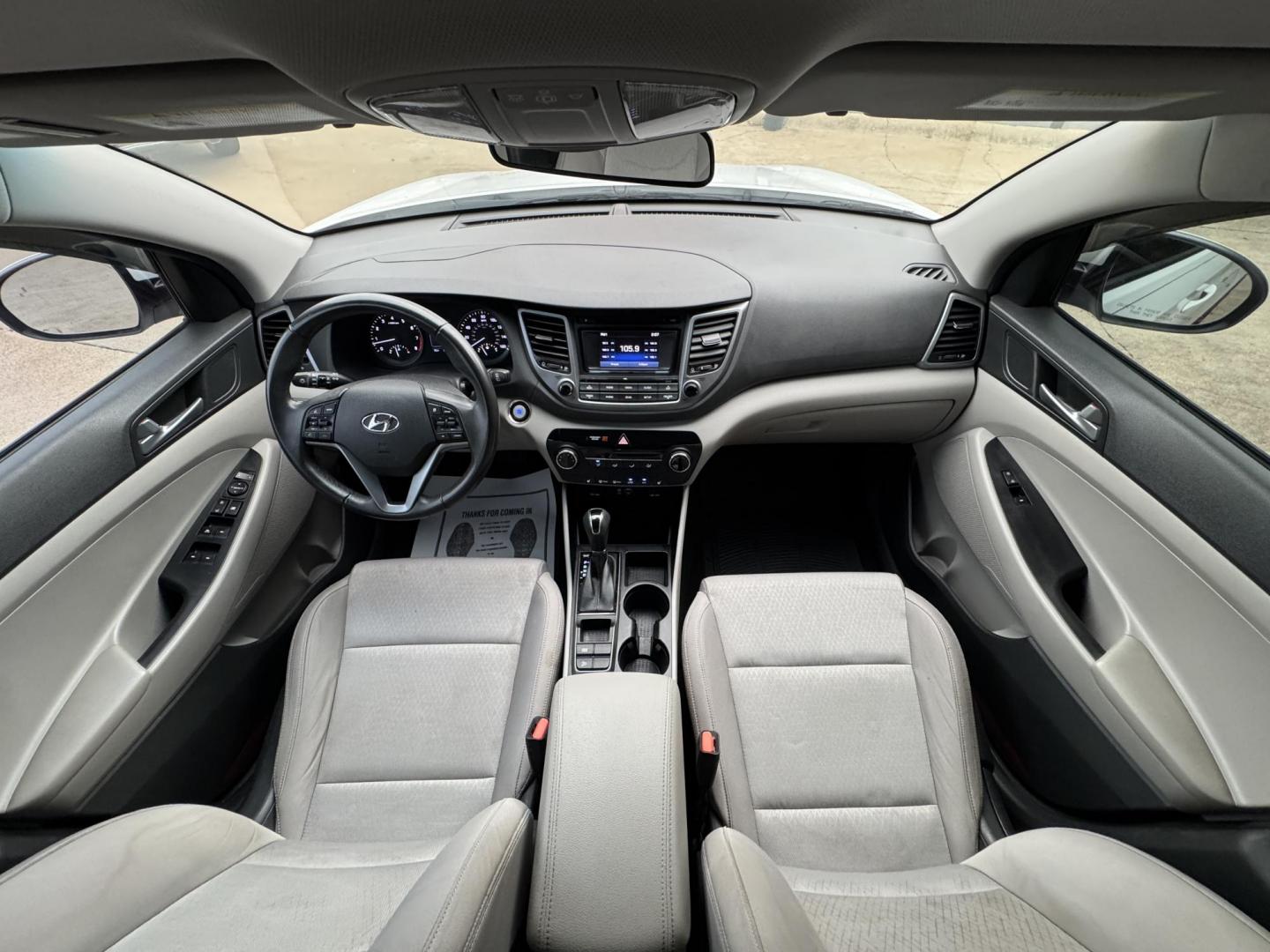 2016 WHITE HYUNDAI TUCSON LIMITED; SPOR (KM8J33A23GU) , located at 5900 E. Lancaster Ave., Fort Worth, TX, 76112, (817) 457-5456, 0.000000, 0.000000 - Photo#18