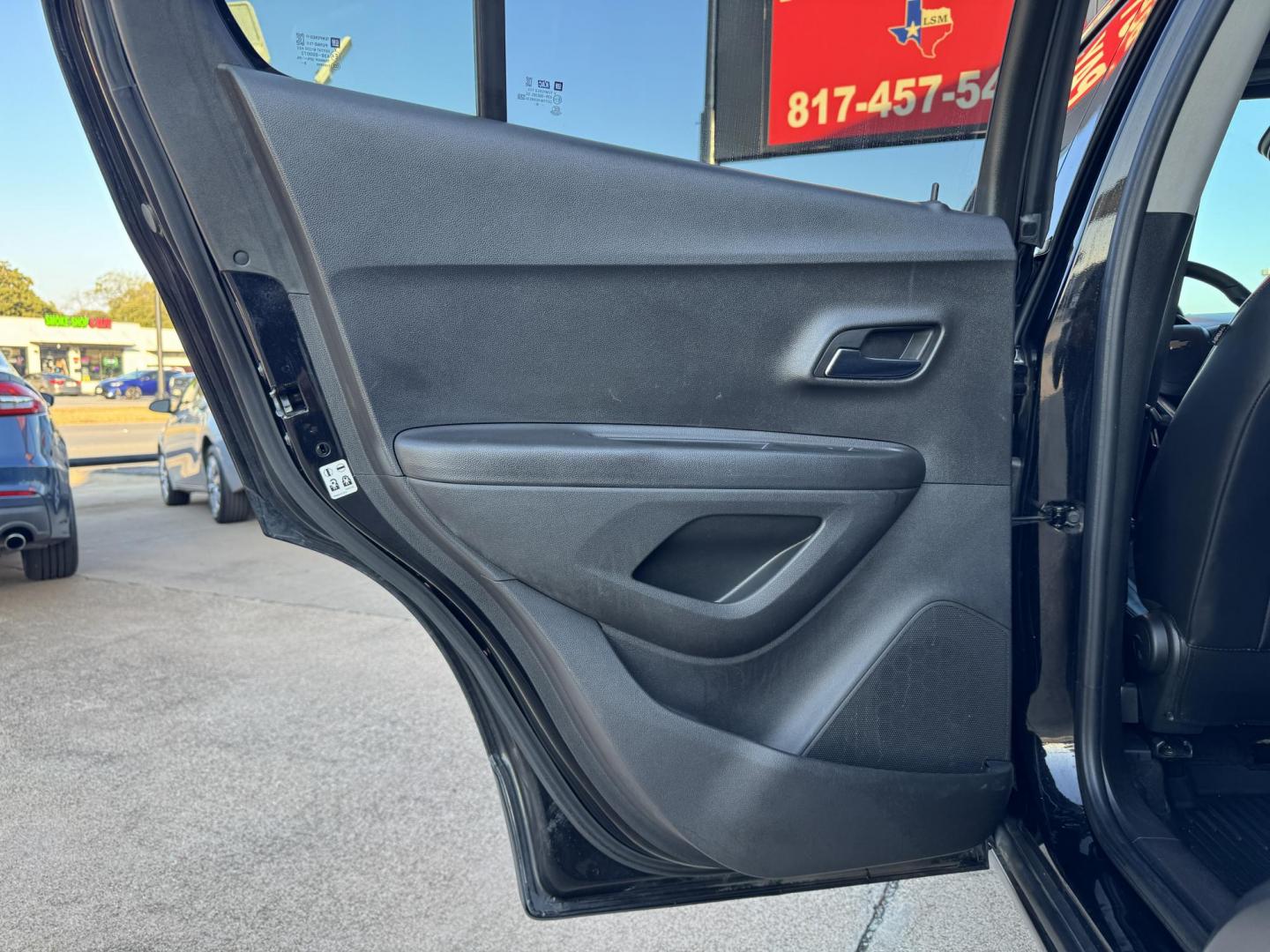 2019 BLACK CHEVROLET TRAX 1LT (KL7CJLSB3KB) , located at 5900 E. Lancaster Ave., Fort Worth, TX, 76112, (817) 457-5456, 0.000000, 0.000000 - Photo#10