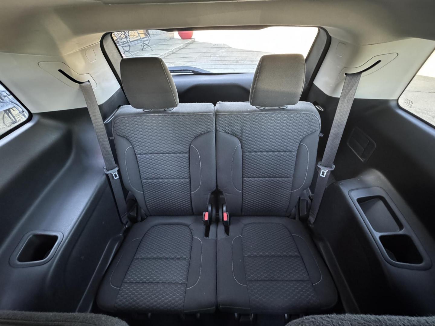 2017 BLACK GMC ACADIA SLE2 (1GKKNLLA3HZ) , located at 5900 E. Lancaster Ave., Fort Worth, TX, 76112, (817) 457-5456, 0.000000, 0.000000 - Photo#13