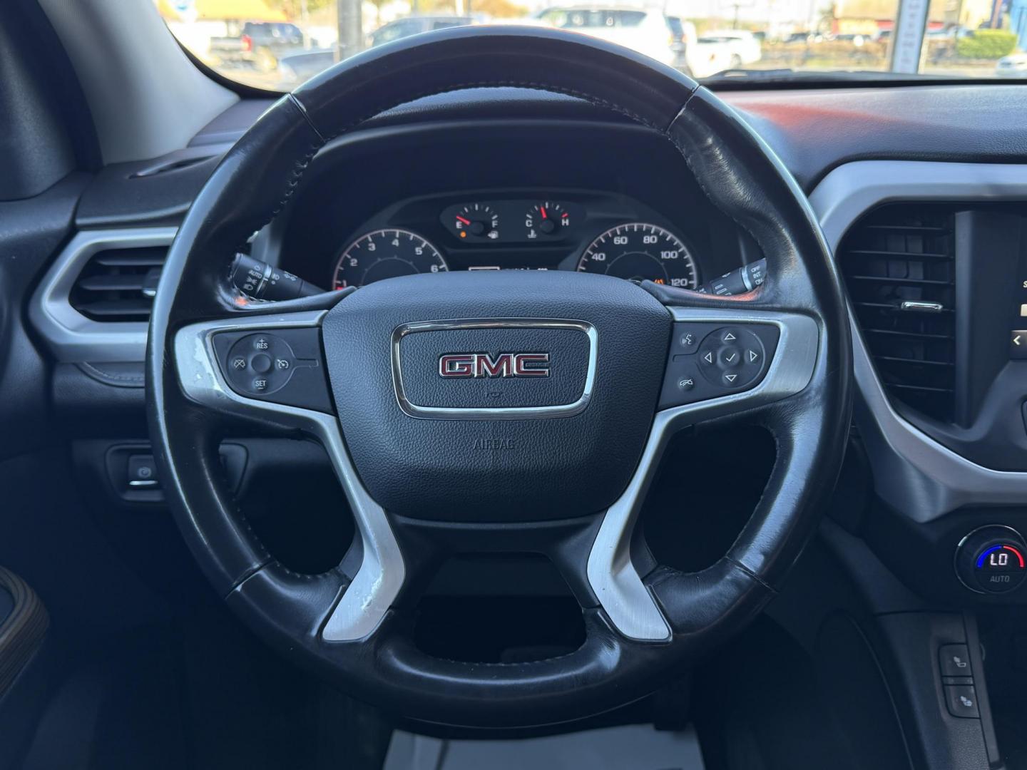 2017 BLACK GMC ACADIA SLE2 (1GKKNLLA3HZ) , located at 5900 E. Lancaster Ave., Fort Worth, TX, 76112, (817) 457-5456, 0.000000, 0.000000 - Photo#21