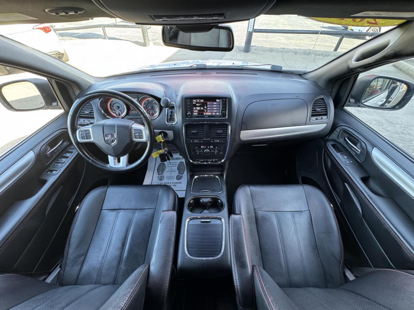 2019 WHITE DODGE GRAND CARAVAN GT (2C4RDGEG8KR) , located at 5900 E. Lancaster Ave., Fort Worth, TX, 76112, (817) 457-5456, 0.000000, 0.000000 - Photo#17