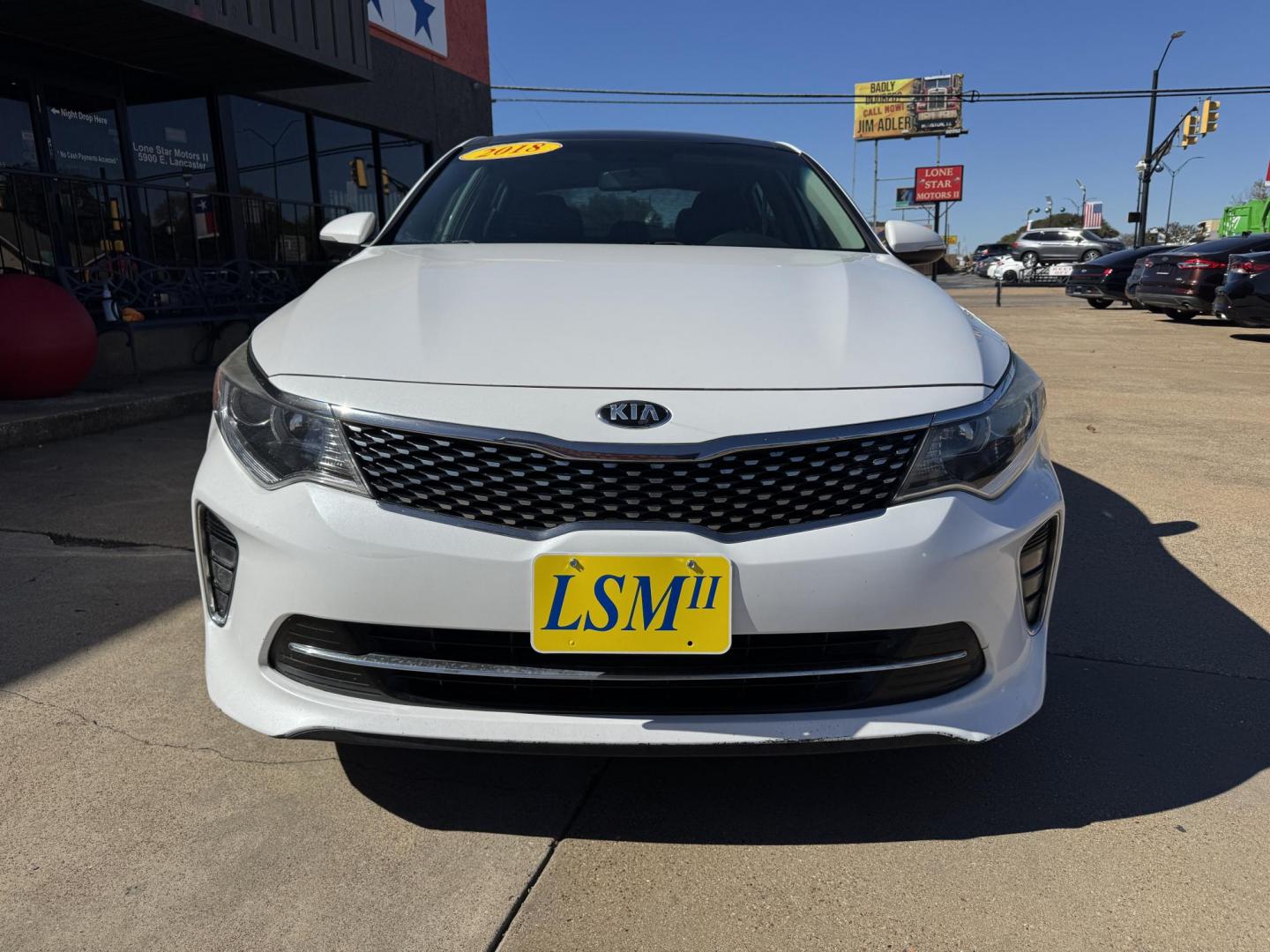2018 WHITE KIA OPTIMA LX; S (5XXGT4L30JG) , located at 5900 E. Lancaster Ave., Fort Worth, TX, 76112, (817) 457-5456, 0.000000, 0.000000 - Photo#1