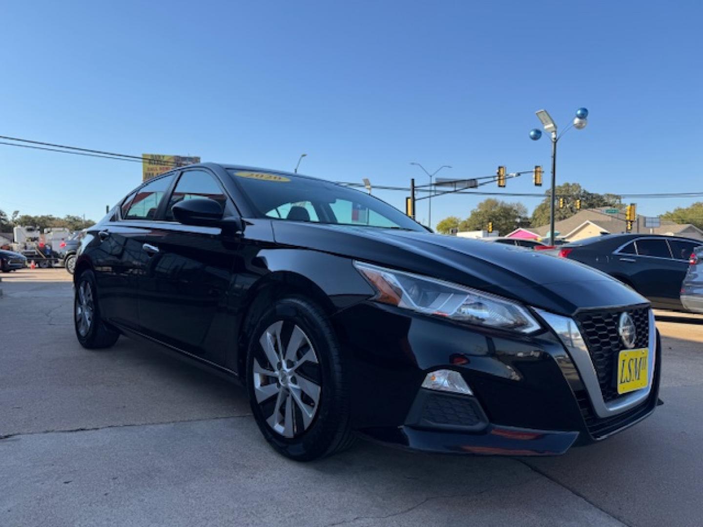 2020 BLACK NISSAN ALTIMA 2.5 S (1N4BL4BV4LC) , located at 5900 E. Lancaster Ave., Fort Worth, TX, 76112, (817) 457-5456, 0.000000, 0.000000 - Photo#2