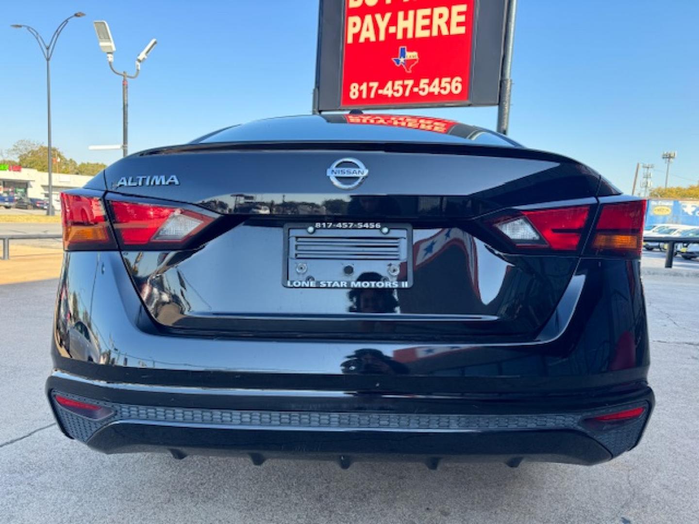 2020 BLACK NISSAN ALTIMA 2.5 S (1N4BL4BV4LC) , located at 5900 E. Lancaster Ave., Fort Worth, TX, 76112, (817) 457-5456, 0.000000, 0.000000 - Photo#4