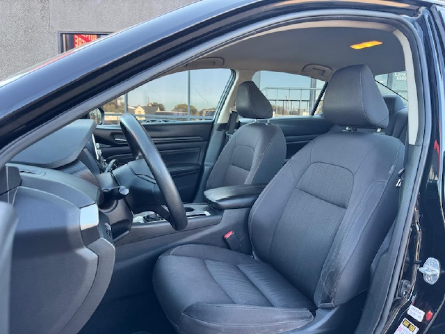 2020 BLACK NISSAN ALTIMA 2.5 S (1N4BL4BV4LC) , located at 5900 E. Lancaster Ave., Fort Worth, TX, 76112, (817) 457-5456, 0.000000, 0.000000 - Photo#9