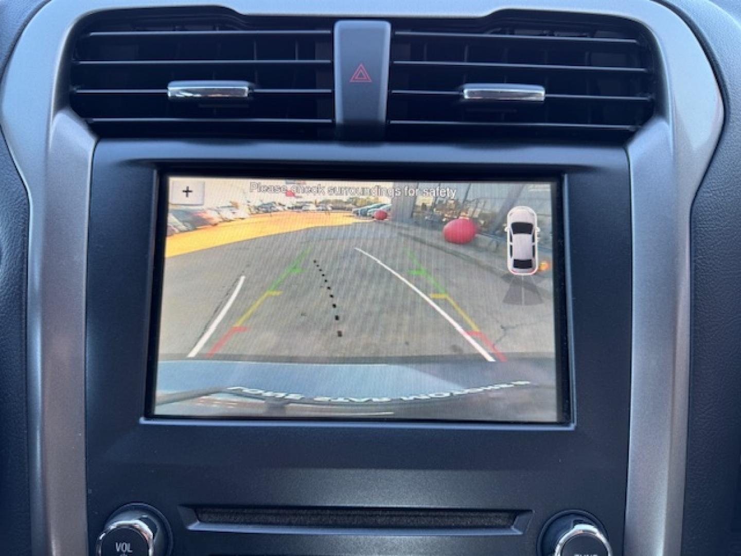 2018 GRAY FORD FUSION SE (3FA6P0HD6JR) , located at 5900 E. Lancaster Ave., Fort Worth, TX, 76112, (817) 457-5456, 0.000000, 0.000000 - Photo#23