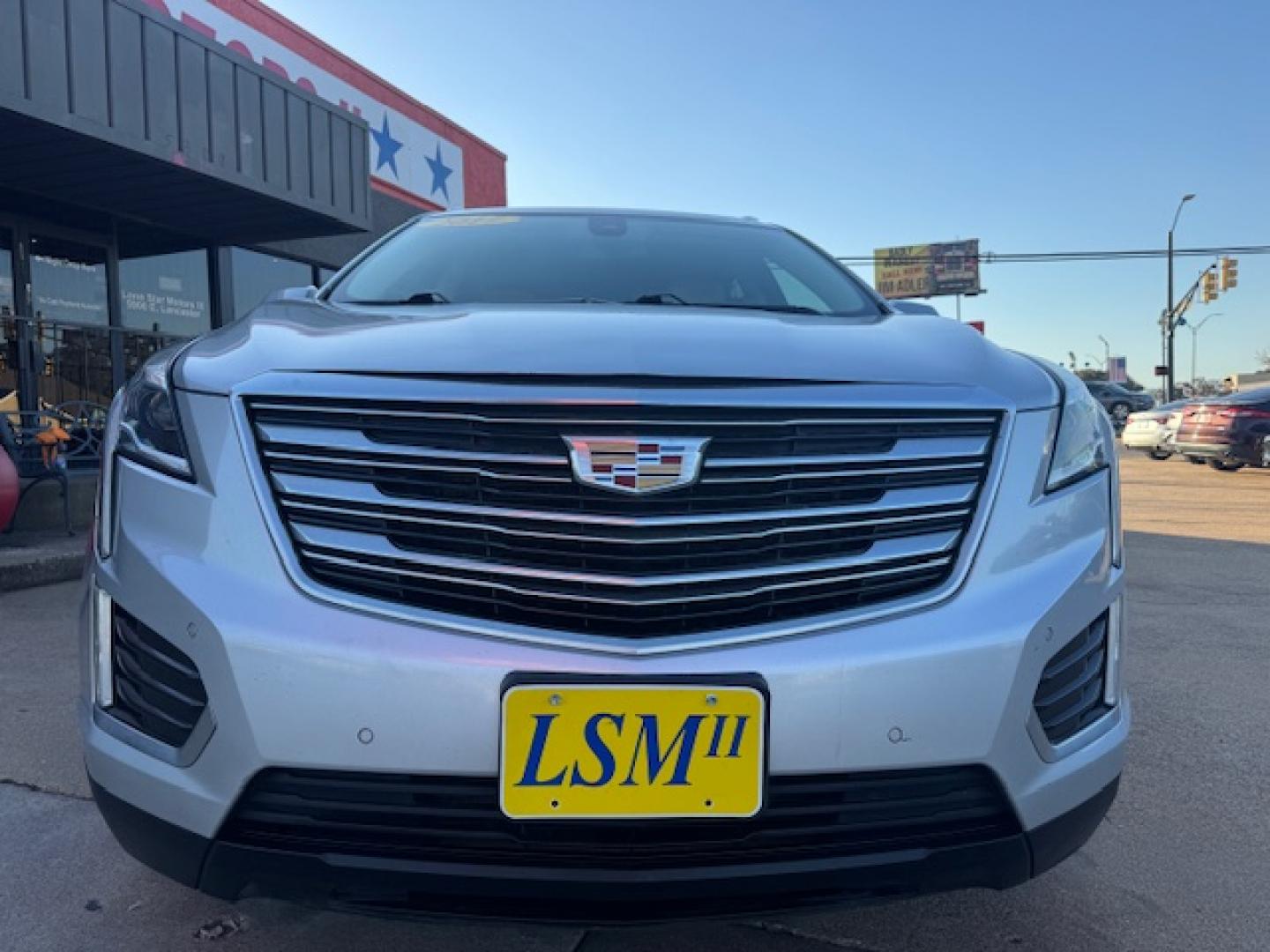 2017 SILVER CADILLAC XT5 LUXURY (1GYKNBRS9HZ) , located at 5900 E. Lancaster Ave., Fort Worth, TX, 76112, (817) 457-5456, 0.000000, 0.000000 - Photo#1