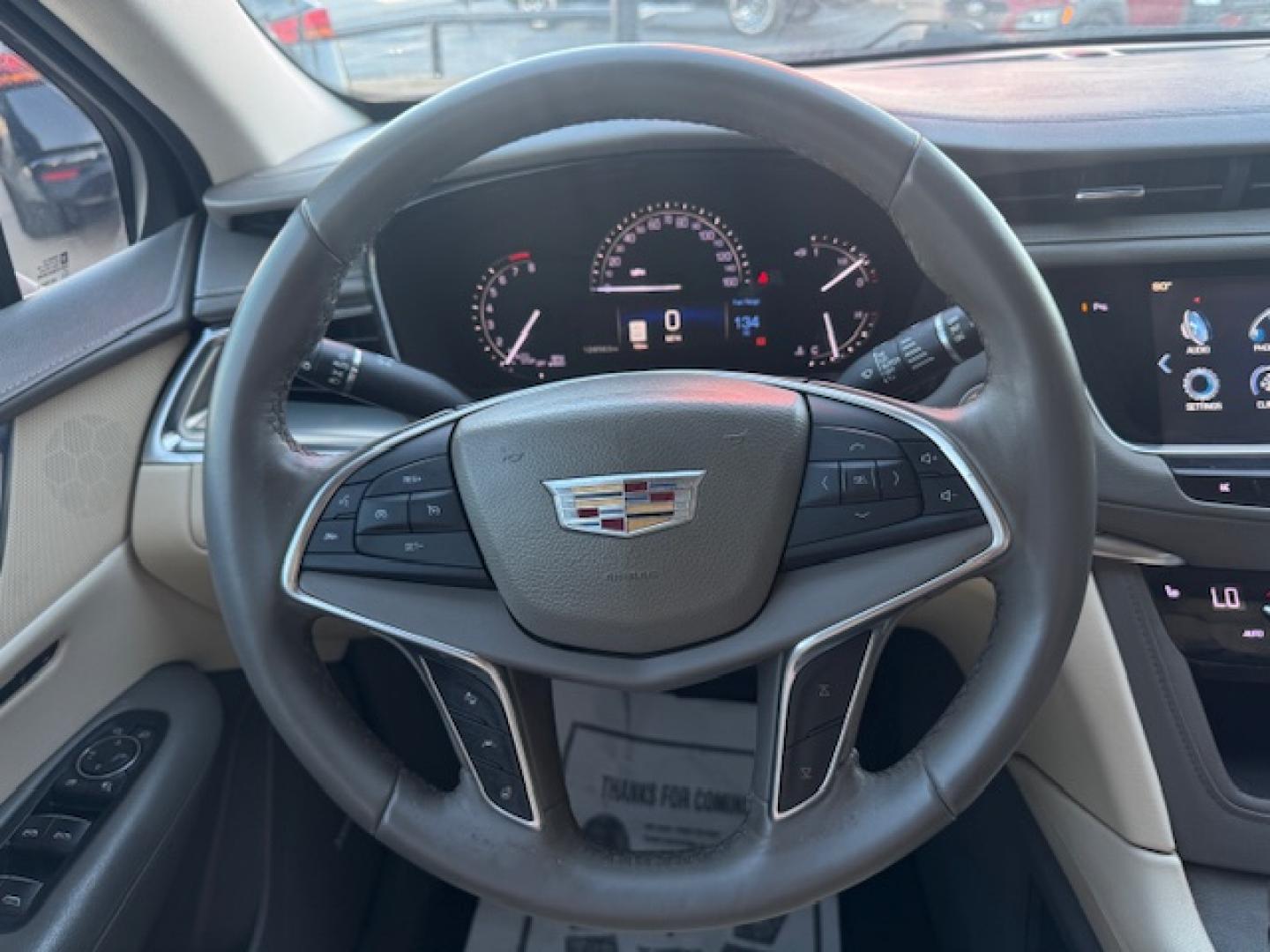 2017 SILVER CADILLAC XT5 LUXURY (1GYKNBRS9HZ) , located at 5900 E. Lancaster Ave., Fort Worth, TX, 76112, (817) 457-5456, 0.000000, 0.000000 - Photo#13