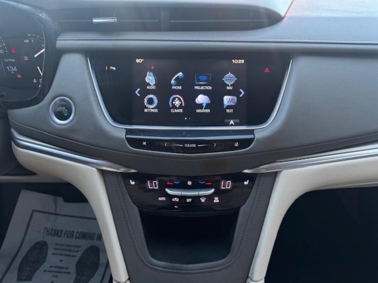 2017 SILVER CADILLAC XT5 LUXURY (1GYKNBRS9HZ) , located at 5900 E. Lancaster Ave., Fort Worth, TX, 76112, (817) 457-5456, 0.000000, 0.000000 - Photo#14