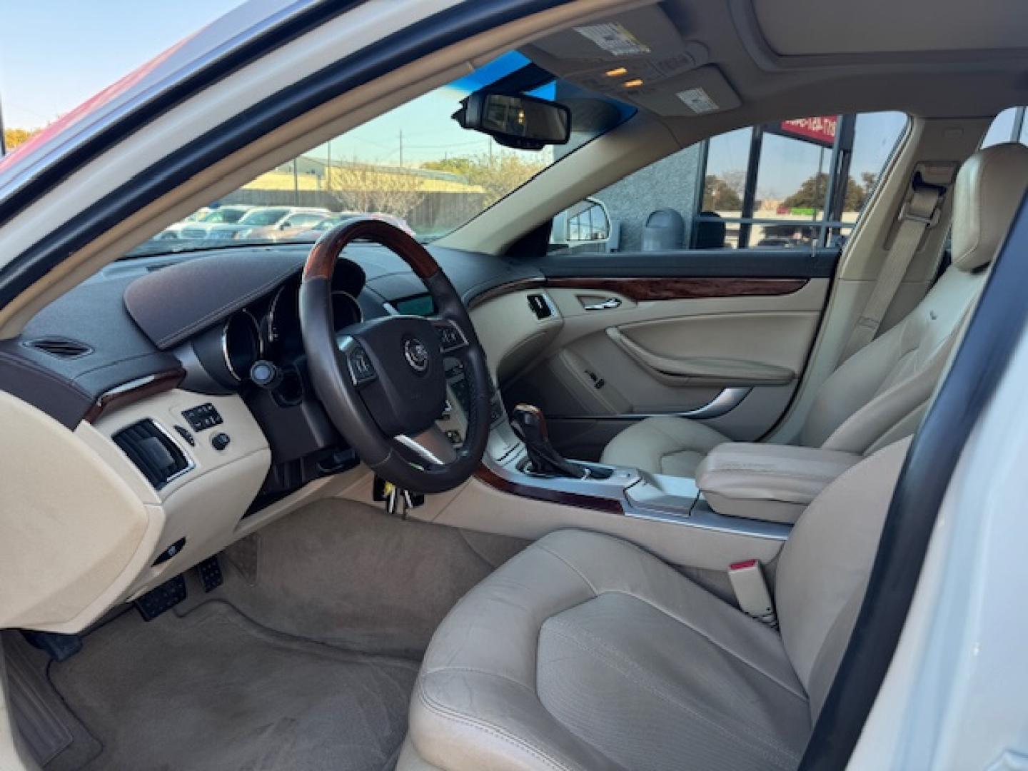 2012 WHITE CADILLAC CTS LUXURY (1G6DE5E50C0) , located at 5900 E. Lancaster Ave., Fort Worth, TX, 76112, (817) 457-5456, 0.000000, 0.000000 - Photo#8