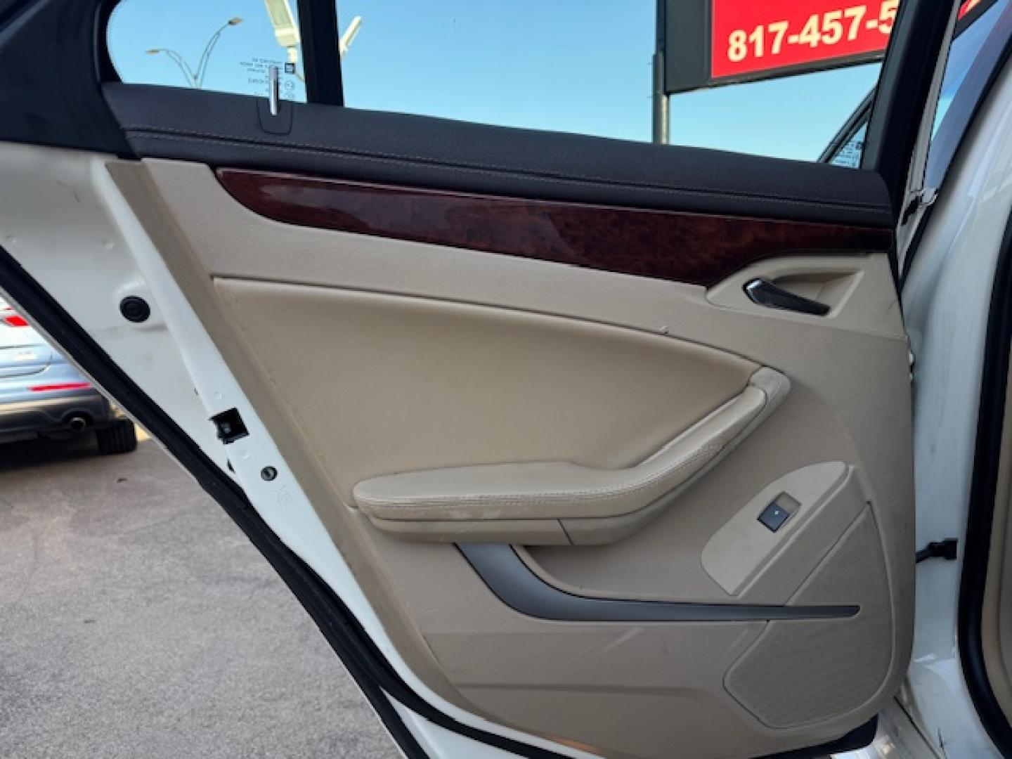 2012 WHITE CADILLAC CTS LUXURY (1G6DE5E50C0) , located at 5900 E. Lancaster Ave., Fort Worth, TX, 76112, (817) 457-5456, 0.000000, 0.000000 - Photo#10