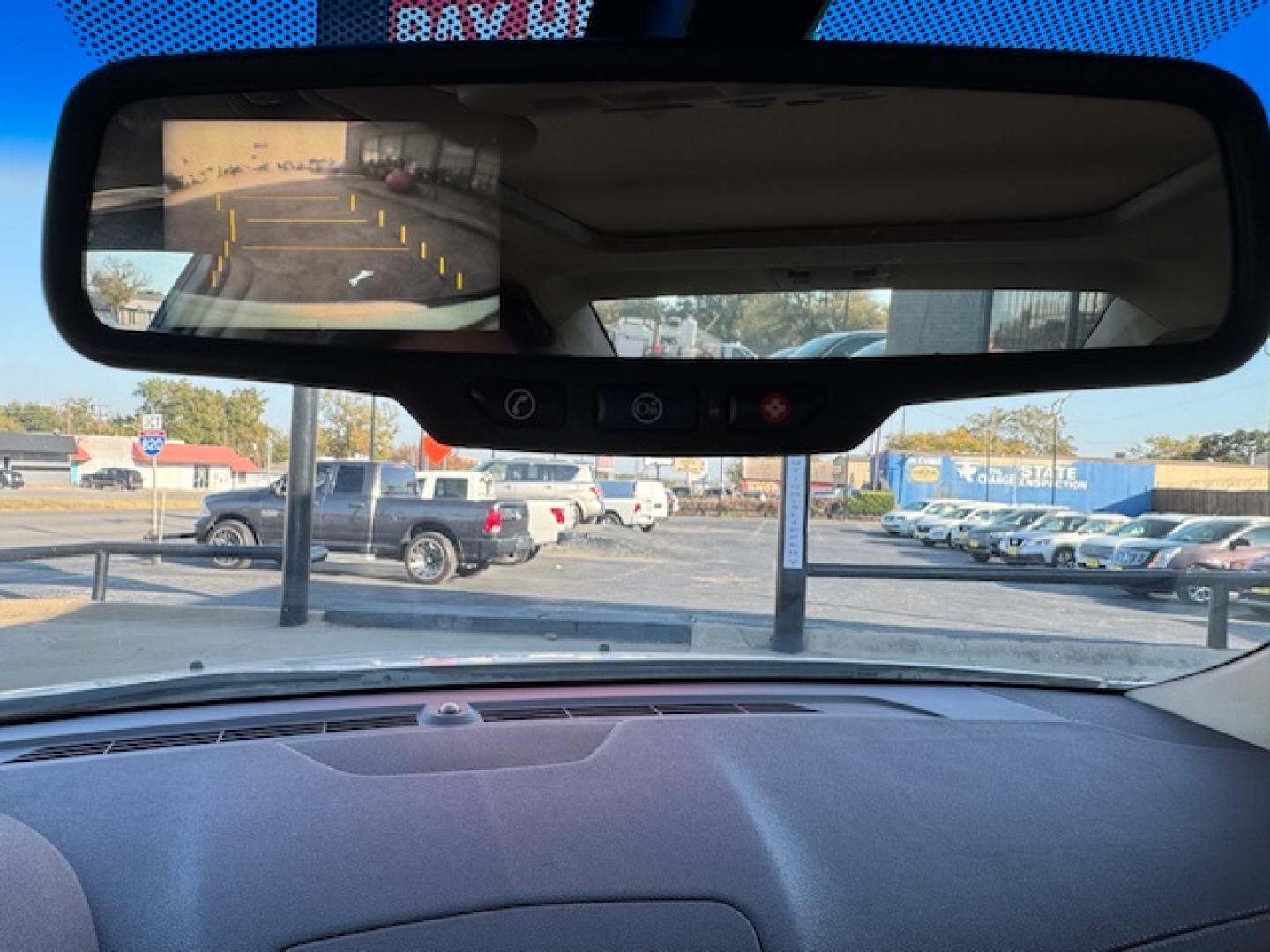 2012 WHITE CADILLAC CTS LUXURY (1G6DE5E50C0) , located at 5900 E. Lancaster Ave., Fort Worth, TX, 76112, (817) 457-5456, 0.000000, 0.000000 - Photo#23