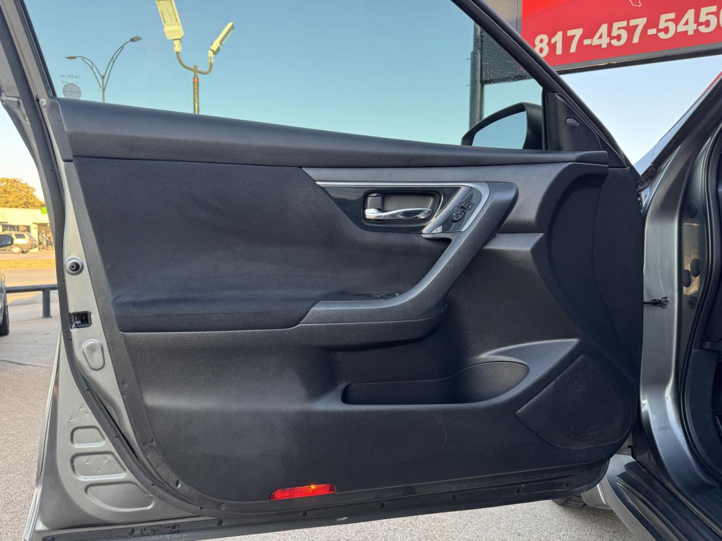 2014 GRAY NISSAN ALTIMA 2.5; 2.5 S; 2 (1N4AL3AP3EC) , located at 5900 E. Lancaster Ave., Fort Worth, TX, 76112, (817) 457-5456, 0.000000, 0.000000 - Photo#7