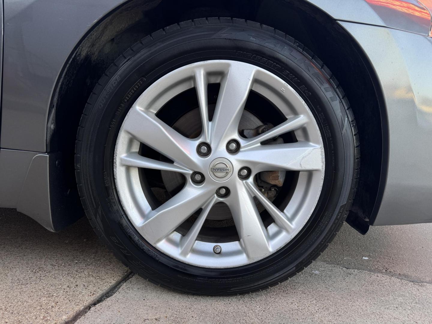 2014 GRAY NISSAN ALTIMA 2.5; 2.5 S; 2 (1N4AL3AP3EC) , located at 5900 E. Lancaster Ave., Fort Worth, TX, 76112, (817) 457-5456, 0.000000, 0.000000 - Photo#22