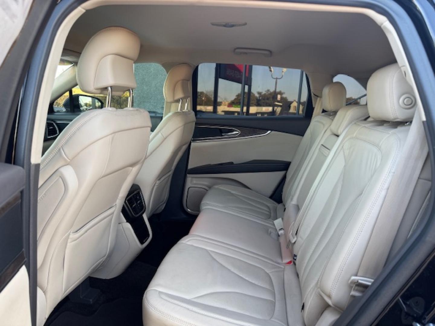 2016 BLACK LINCOLN MKX SELECT (2LMTJ6KR1GB) , located at 5900 E. Lancaster Ave., Fort Worth, TX, 76112, (817) 457-5456, 0.000000, 0.000000 - Photo#11