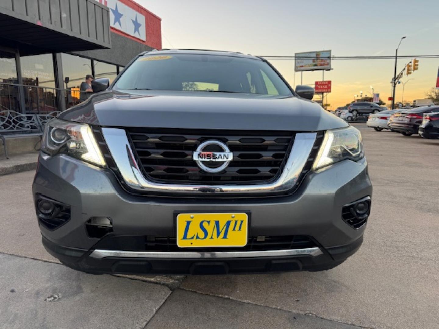 2020 GRAY NISSAN PATHFINDER S (5N1DR2AN6LC) , located at 5900 E. Lancaster Ave., Fort Worth, TX, 76112, (817) 457-5456, 0.000000, 0.000000 - Photo#1