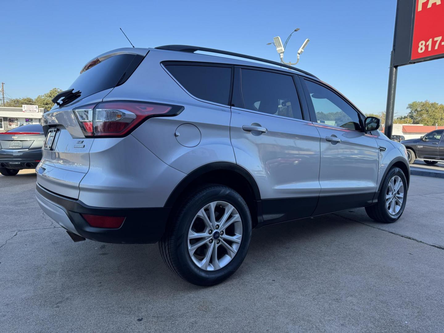2018 SILVER FORD ESCAPE SE (1FMCU0GD9JU) , located at 5900 E. Lancaster Ave., Fort Worth, TX, 76112, (817) 457-5456, 0.000000, 0.000000 - Photo#3