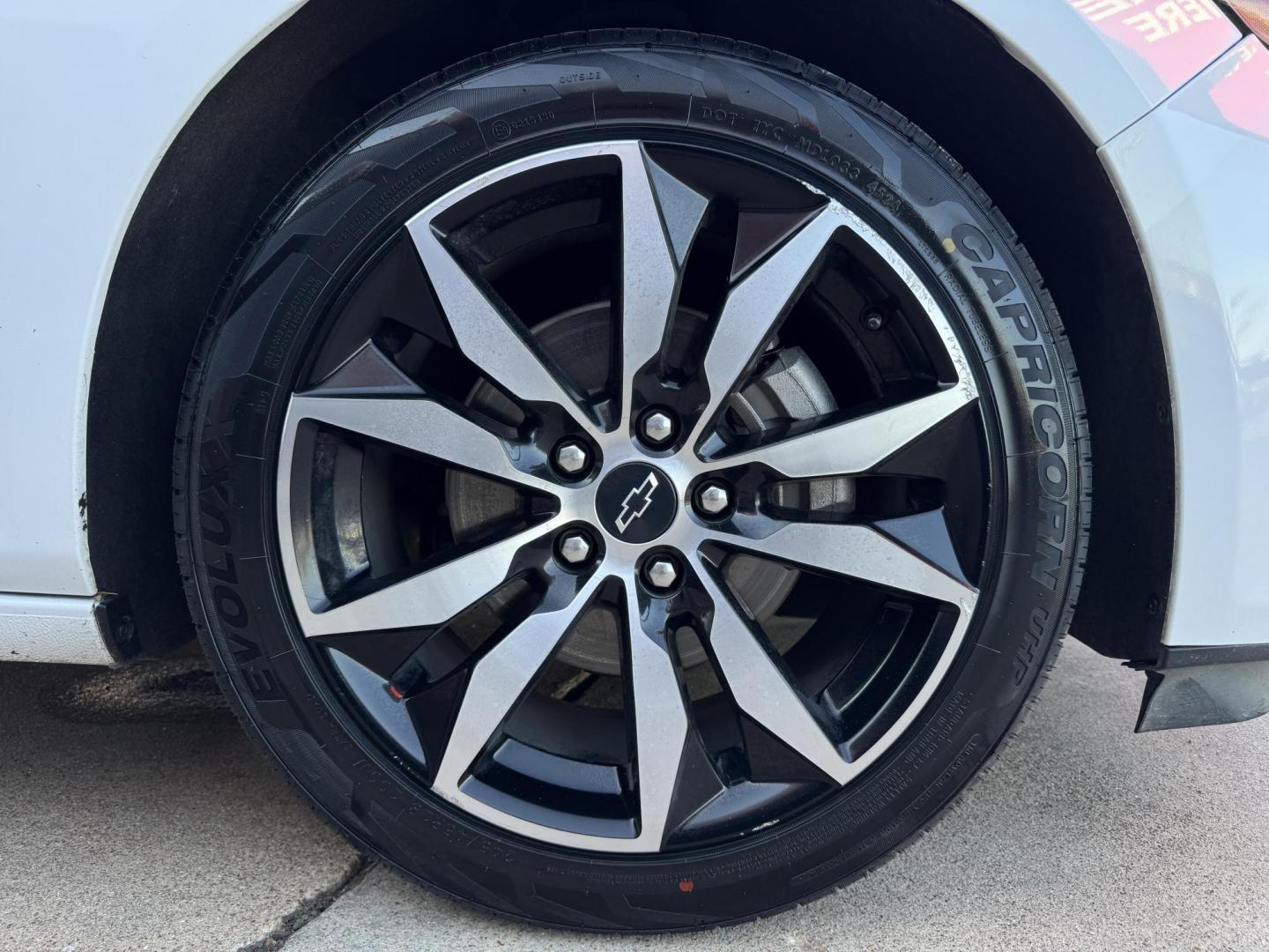 2023 WHITE CHEVROLET MALIBU RS (1G1ZG5ST9PF) , located at 5900 E. Lancaster Ave., Fort Worth, TX, 76112, (817) 457-5456, 0.000000, 0.000000 - Photo#21