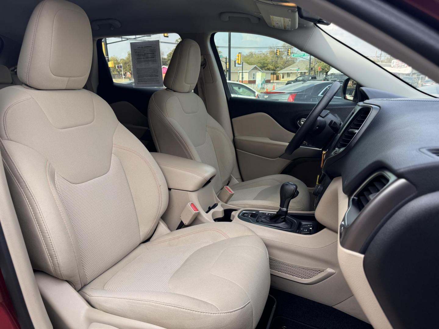 2019 RED JEEP CHEROKEE LATITUDE; N (1C4PJLCB5KD) , located at 5900 E. Lancaster Ave., Fort Worth, TX, 76112, (817) 457-5456, 0.000000, 0.000000 - Photo#16