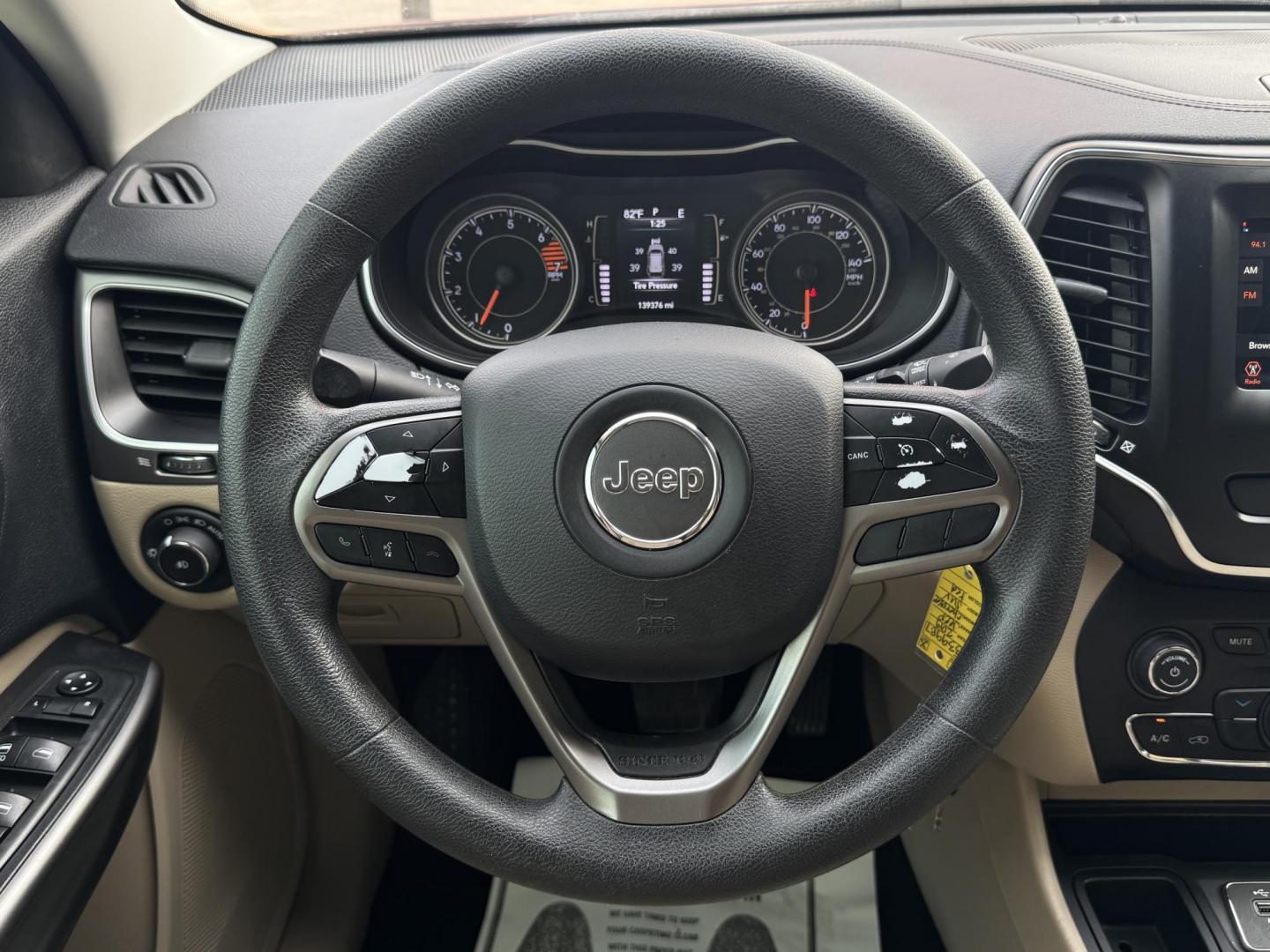 2019 RED JEEP CHEROKEE LATITUDE; N (1C4PJLCB5KD) , located at 5900 E. Lancaster Ave., Fort Worth, TX, 76112, (817) 457-5456, 0.000000, 0.000000 - Photo#18