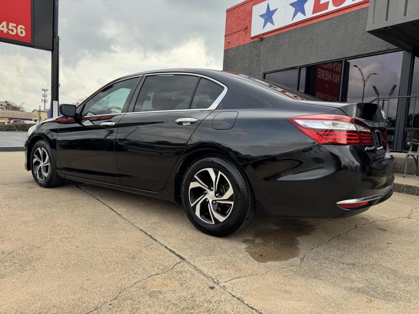 2016 BLACK HONDA ACCORD LX (1HGCR2F39GA) , located at 5900 E. Lancaster Ave., Fort Worth, TX, 76112, (817) 457-5456, 0.000000, 0.000000 - Photo#6