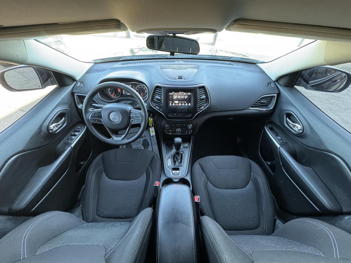 2020 BLACK JEEP CHEROKEE LATITUDE; N (1C4PJLCBXLD) , located at 5900 E. Lancaster Ave., Fort Worth, TX, 76112, (817) 457-5456, 0.000000, 0.000000 - Photo#17