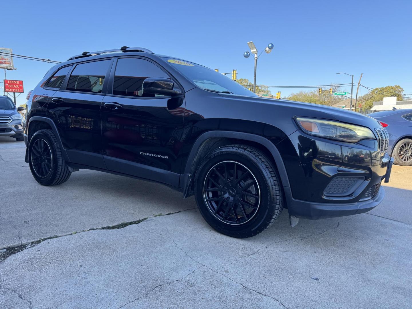 2020 BLACK JEEP CHEROKEE LATITUDE; N (1C4PJLCBXLD) , located at 5900 E. Lancaster Ave., Fort Worth, TX, 76112, (817) 457-5456, 0.000000, 0.000000 - Photo#2