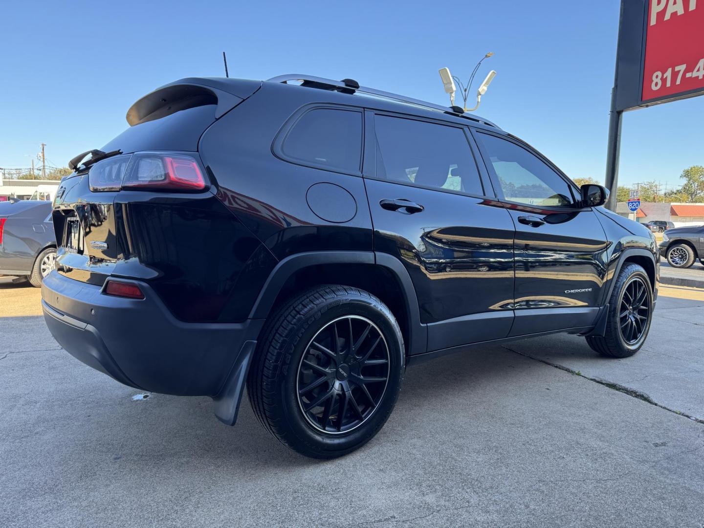 2020 BLACK JEEP CHEROKEE LATITUDE; N (1C4PJLCBXLD) , located at 5900 E. Lancaster Ave., Fort Worth, TX, 76112, (817) 457-5456, 0.000000, 0.000000 - Photo#3