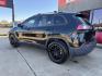 2020 BLACK JEEP CHEROKEE LATITUDE; N (1C4PJLCBXLD) , located at 5900 E. Lancaster Ave., Fort Worth, TX, 76112, (817) 457-5456, 0.000000, 0.000000 - Photo#6