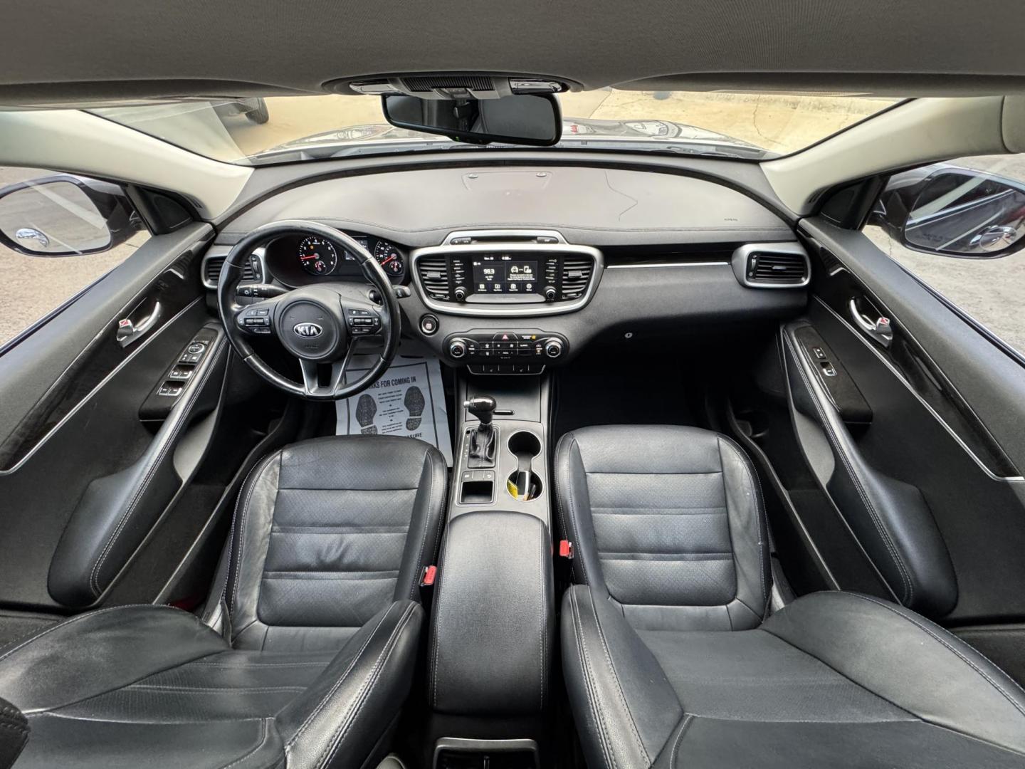 2017 GRAY KIA SORENTO LX; L (5XYPG4A35HG) , located at 5900 E. Lancaster Ave., Fort Worth, TX, 76112, (817) 457-5456, 0.000000, 0.000000 - Photo#17