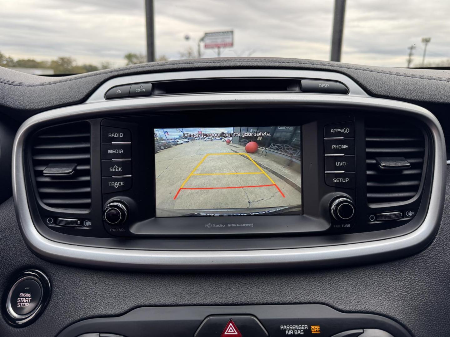 2017 GRAY KIA SORENTO LX; L (5XYPG4A35HG) , located at 5900 E. Lancaster Ave., Fort Worth, TX, 76112, (817) 457-5456, 0.000000, 0.000000 - Photo#19