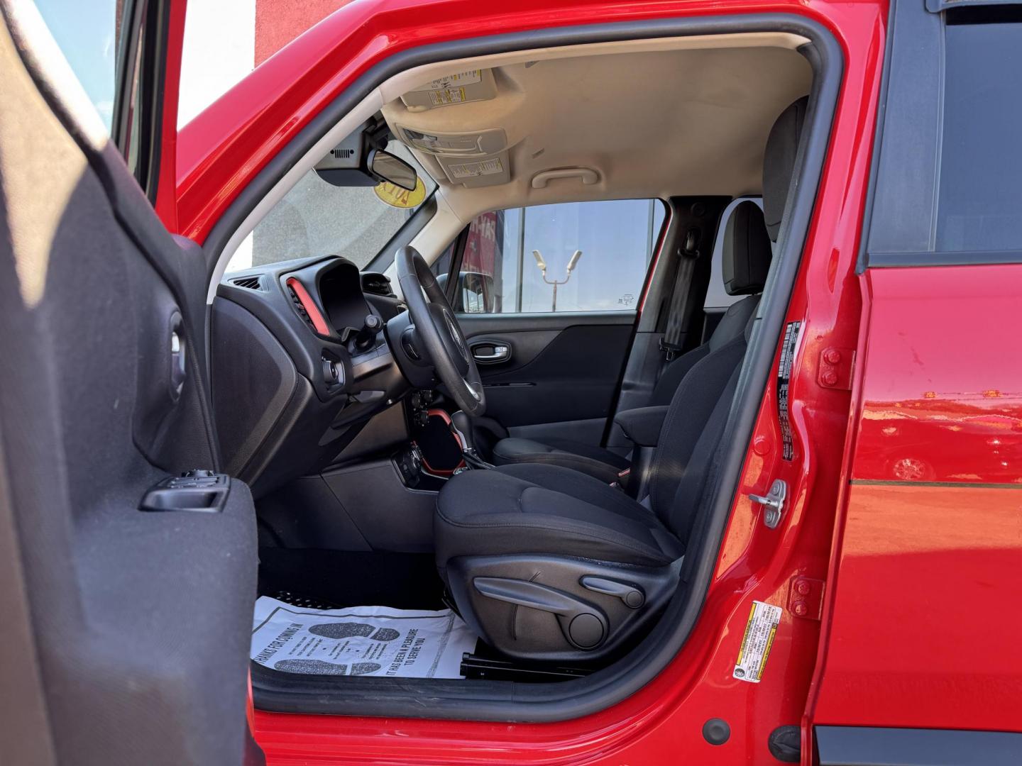 2019 RED JEEP RENEGADE SPORT (ZACNJBAB3KP) , located at 5900 E. Lancaster Ave., Fort Worth, TX, 76112, (817) 457-5456, 0.000000, 0.000000 - Photo#8
