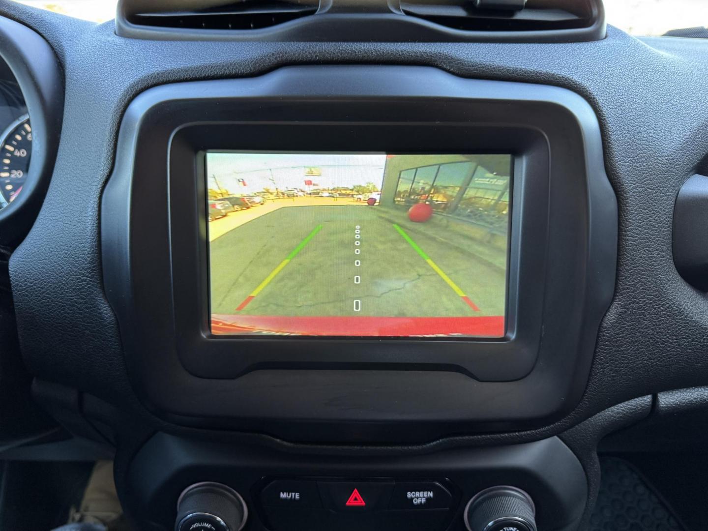 2019 RED JEEP RENEGADE SPORT (ZACNJBAB3KP) , located at 5900 E. Lancaster Ave., Fort Worth, TX, 76112, (817) 457-5456, 0.000000, 0.000000 - Photo#19