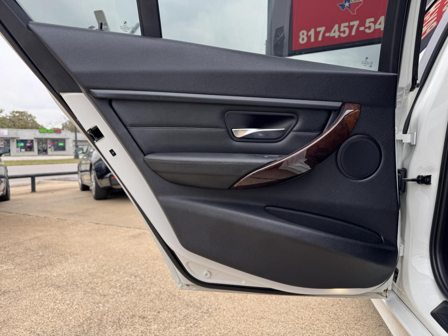 2014 WHITE BMW 3 SERIES 328I (WBA3A5G50EN) , located at 5900 E. Lancaster Ave., Fort Worth, TX, 76112, (817) 457-5456, 0.000000, 0.000000 - Photo#10