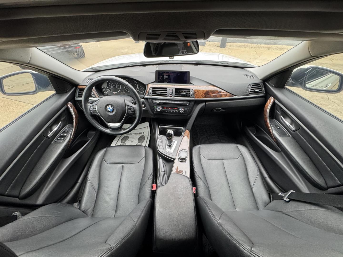 2014 WHITE BMW 3 SERIES 328I (WBA3A5G50EN) , located at 5900 E. Lancaster Ave., Fort Worth, TX, 76112, (817) 457-5456, 0.000000, 0.000000 - Photo#17