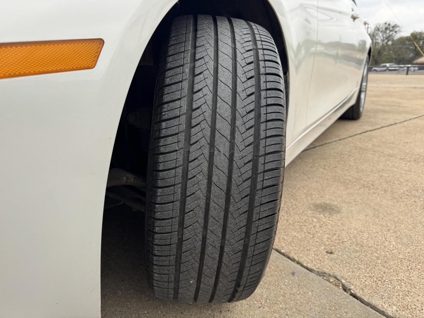 2014 WHITE BMW 3 SERIES 328I (WBA3A5G50EN) , located at 5900 E. Lancaster Ave., Fort Worth, TX, 76112, (817) 457-5456, 0.000000, 0.000000 - Photo#20